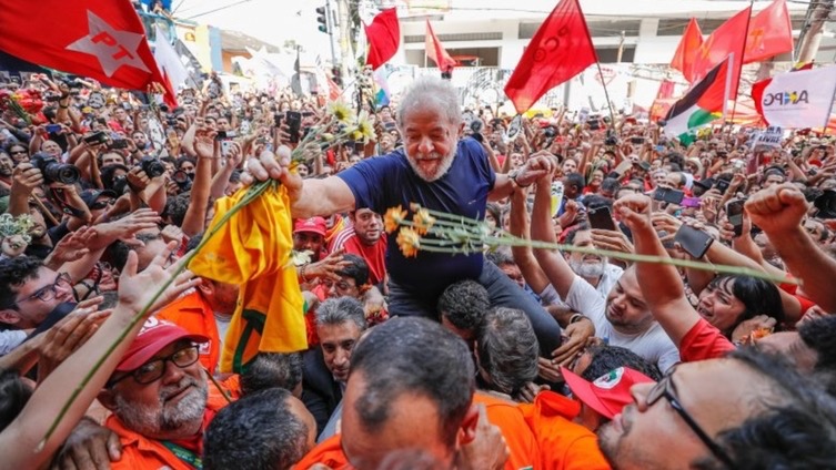 Showmício de Lula pode ter sido último grande ato das esquerdas
